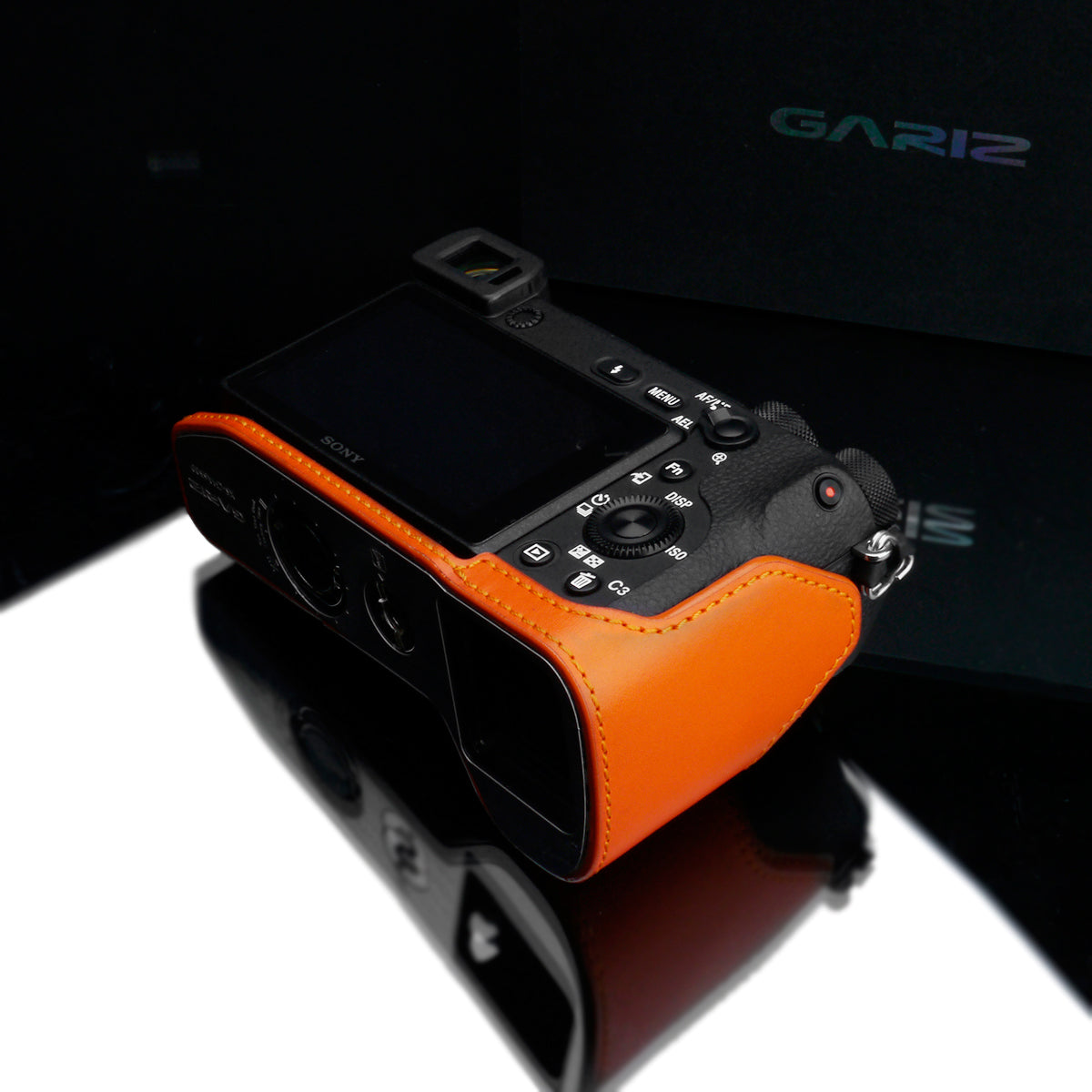 Gariz XS-CHA6500OR Genuine Leather Camera Half Case Orange for Sony A6500