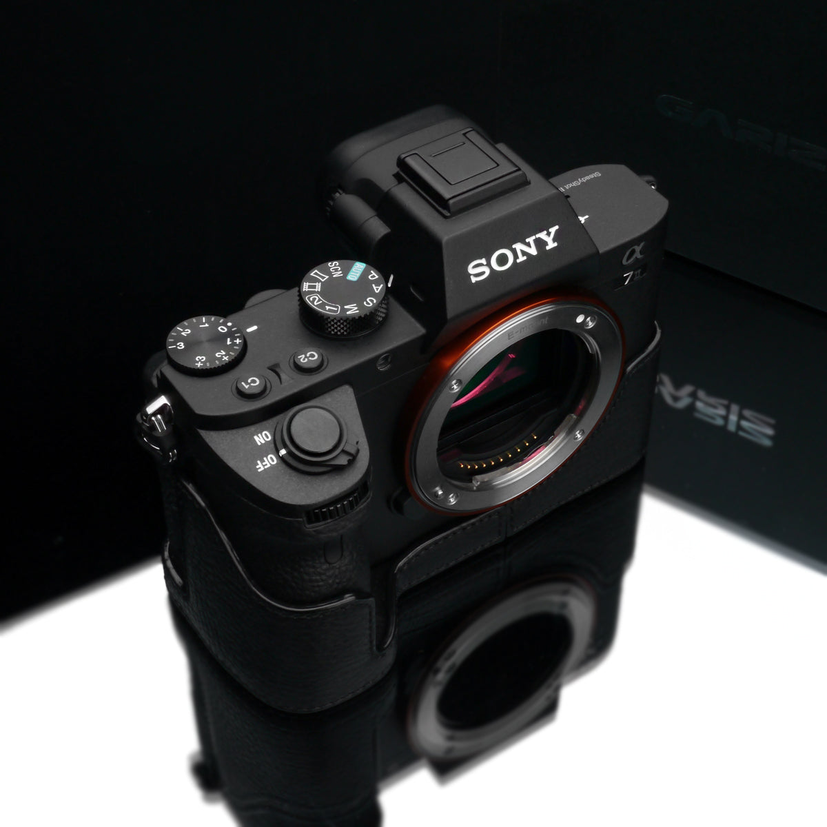 Gariz Black Leather Camera Half Case XS-CHA7IIBK for Sony Alpha A7II A7RII Mark 2