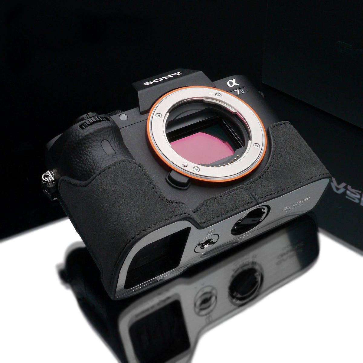 Gariz AT-A7IICG Alcantara Camera Half Case Charcoal for Sony A7II A7RII A7SII