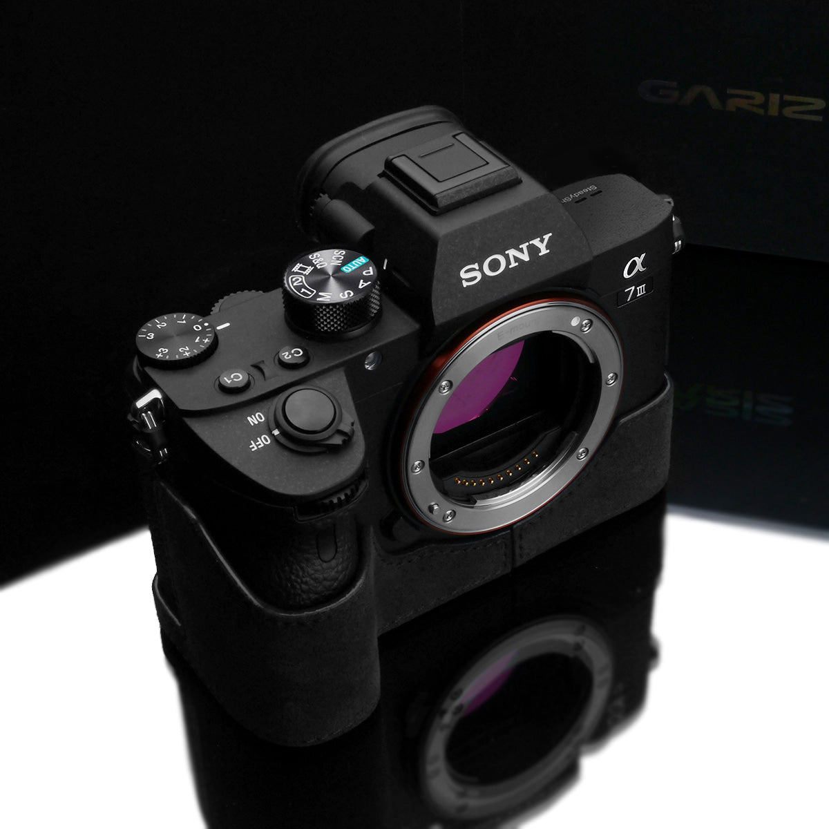 Gariz AT-A7M3CG Alcantara Camera Half Case Charcoal for Sony A7III