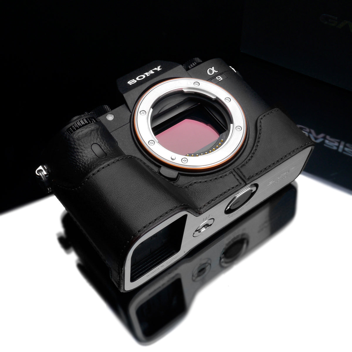 Gariz Black Leather Camera Half Case XS-CHA9BK for Sony Alpha A7III A7RIII A9 ILCE-9 ILCE-A7M3
