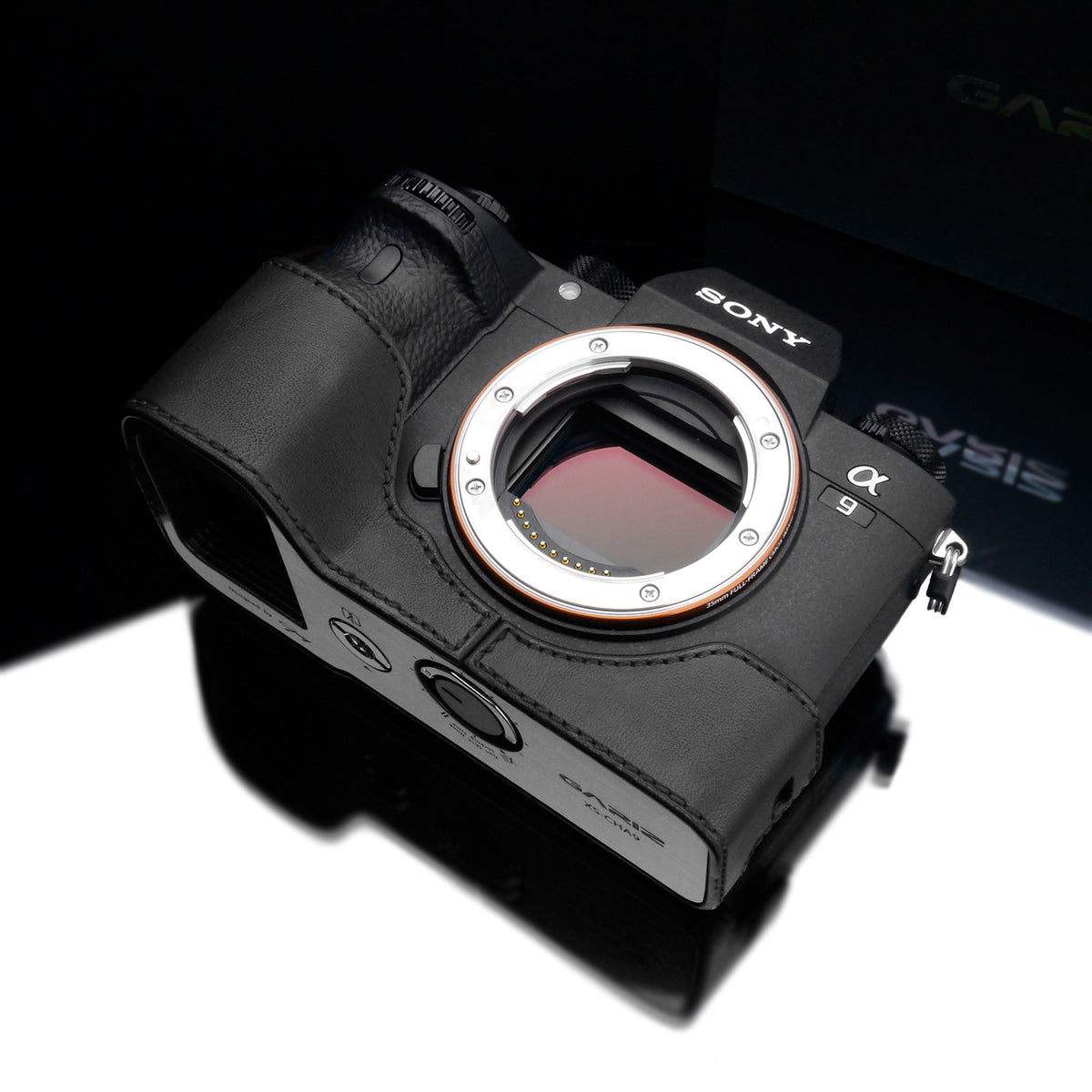 Gariz Black Leather Camera Half Case XS-CHA9BK for Sony Alpha A7III A7RIII A9 ILCE-9 ILCE-A7M3