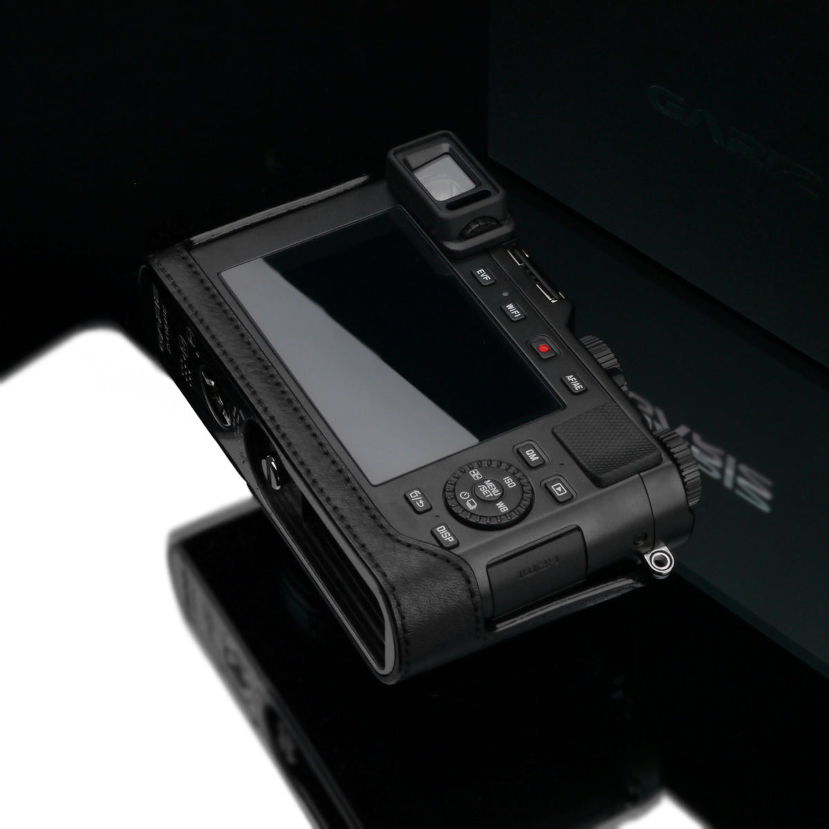 Gariz Leica D-LUX Black Leather Camera Half Case HG-DLUXBK