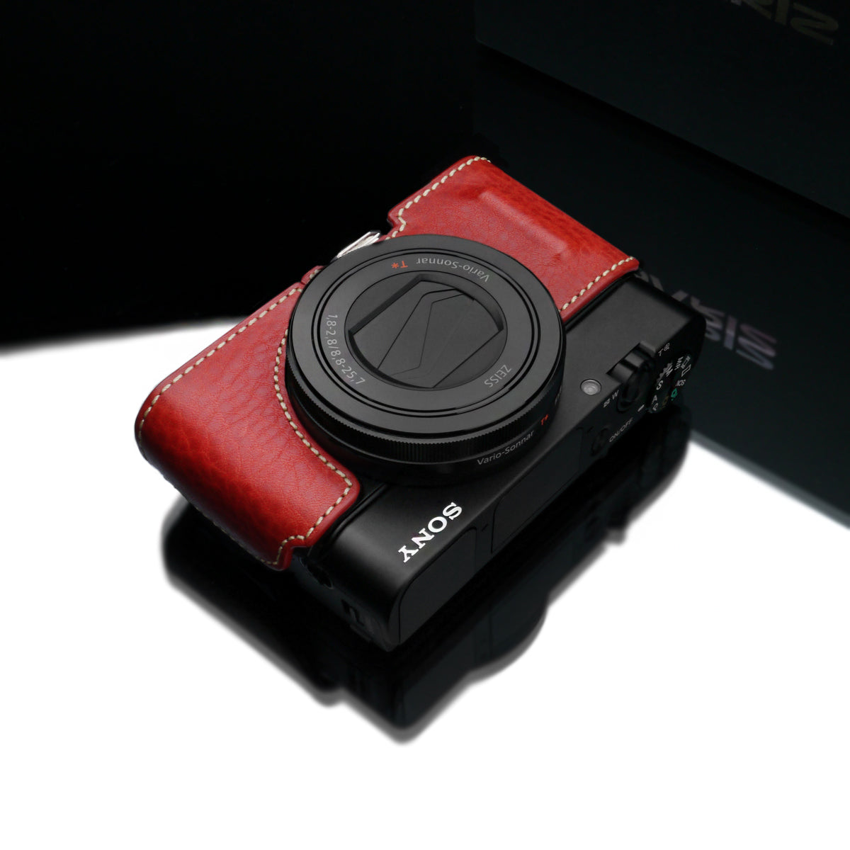 Gariz Sony RX100 MK3 / MK4 Red Leather Camera Half Case HG-RX100M3R (Grip Version)