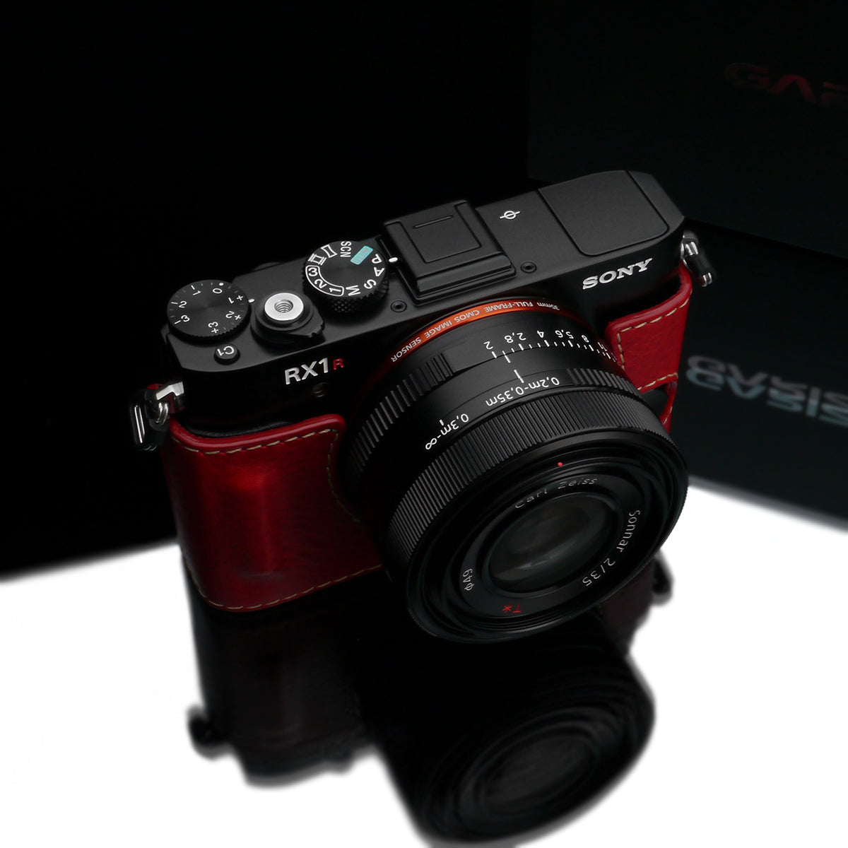 Gariz Red Leather Camera Half Case HG-RX1R2R for Sony DSC-RX1RII Case