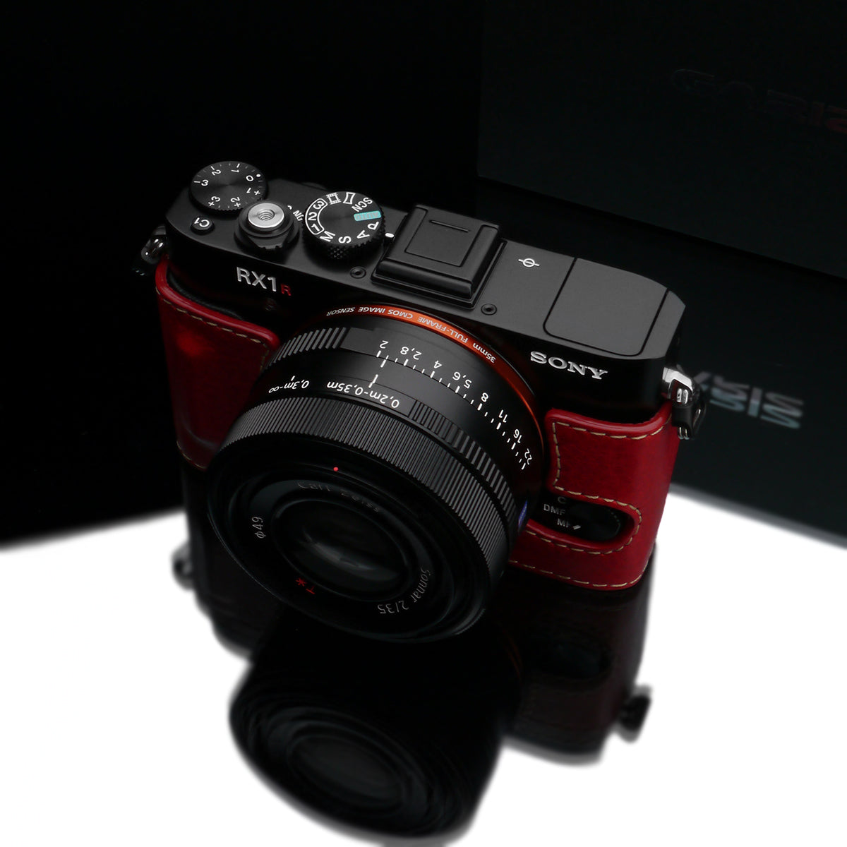 Gariz Red Leather Camera Half Case HG-RX1R2R for Sony DSC-RX1RII Case