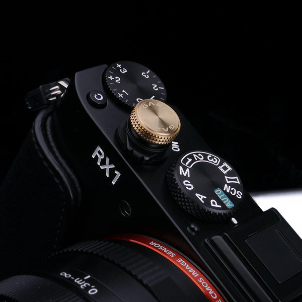 Gariz Screw type Soft Button Gold XA-SB3S for Sony RX1