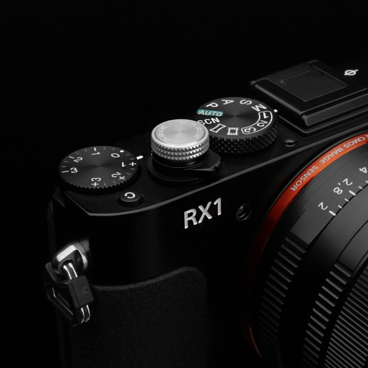 Gariz Screw Type Soft Button in Silver XA-SBA2 (Red Thread)