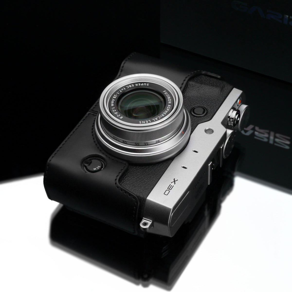 Gariz Black Leather Camera Half Case XS-CHX30BK for Fujifilm X30 Fuji X30