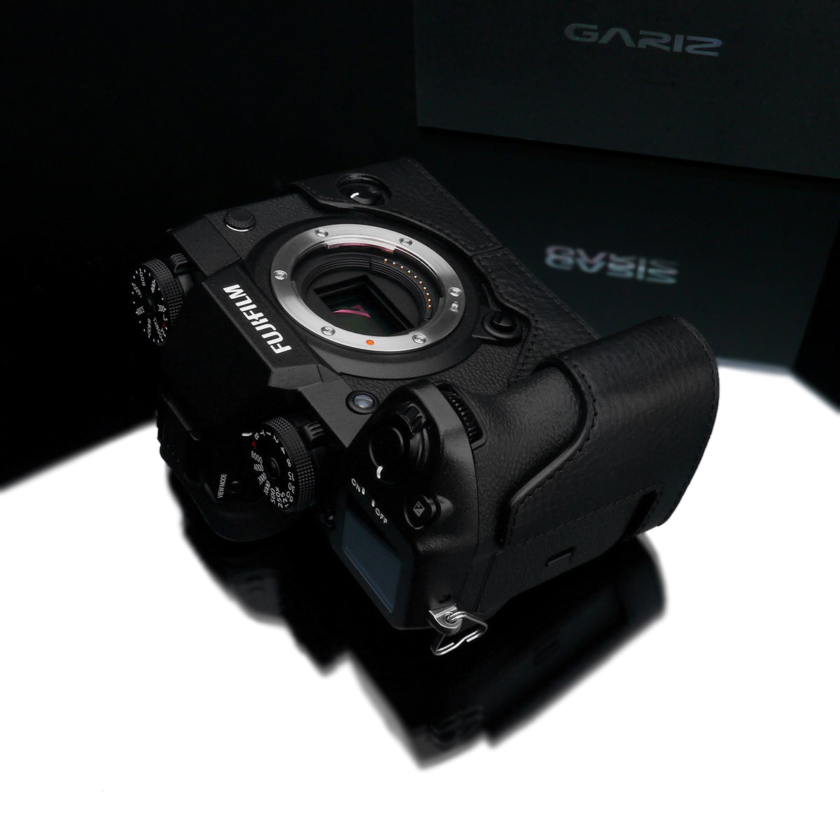 Gariz XS-CHXH1BK Leather Camera Half Case Black for Fujifilm X-H1