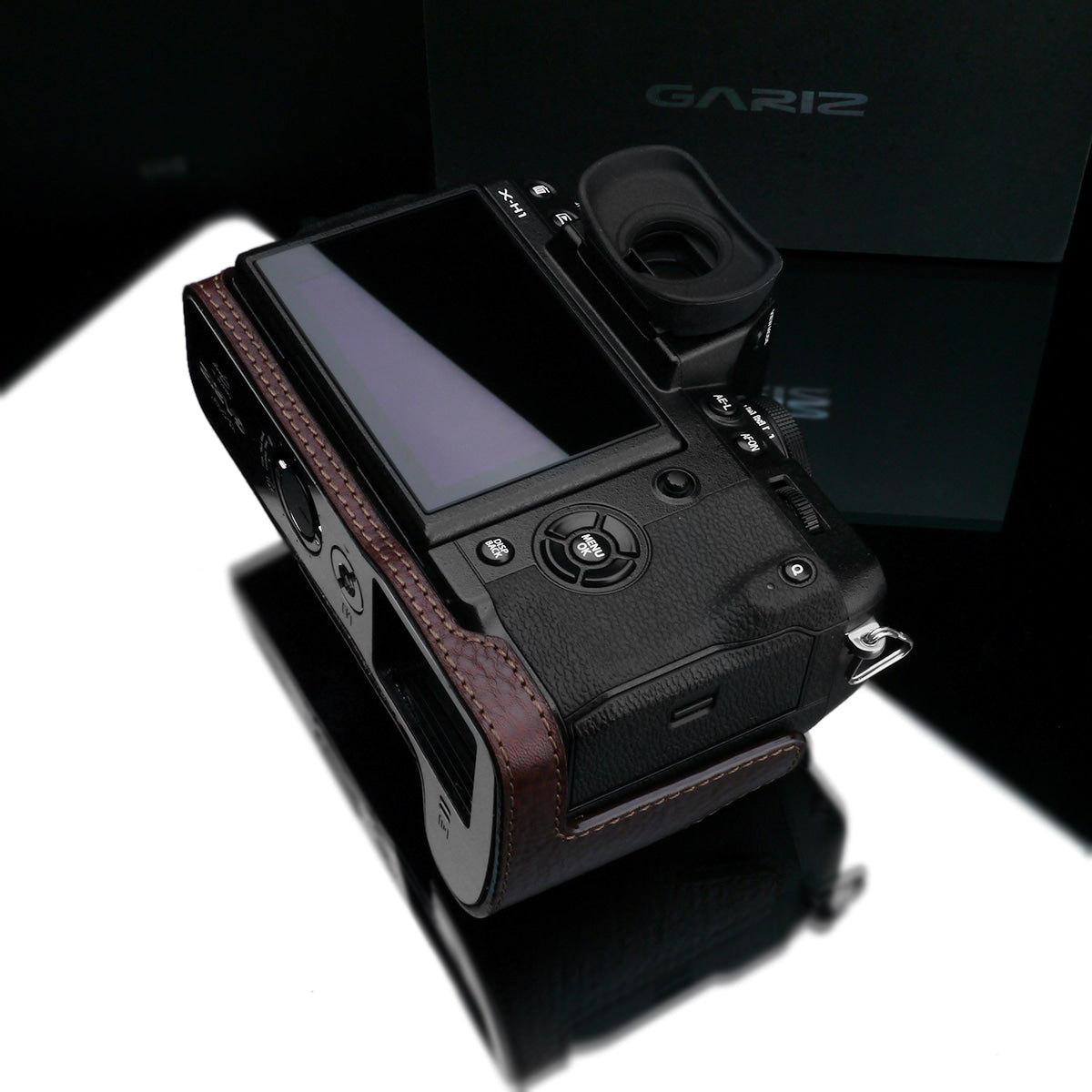 Gariz XS-CHXH1BR Leather Camera Half Case Brown for Fujifilm X-H1