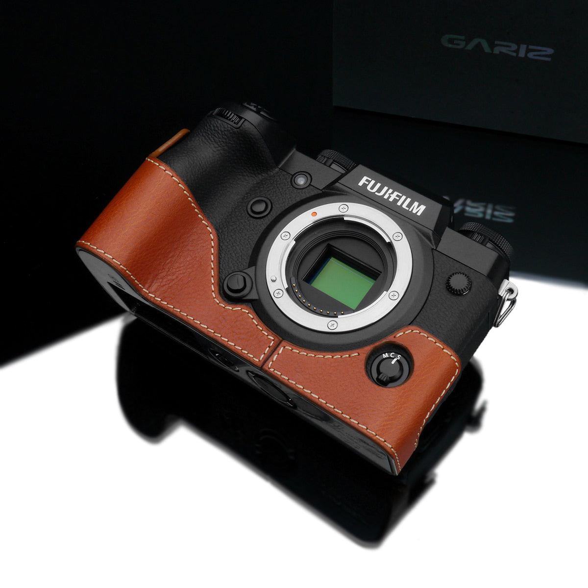 Gariz XS-CHXH1CM Leather Camera Half Case Camel for Fujifilm X-H1