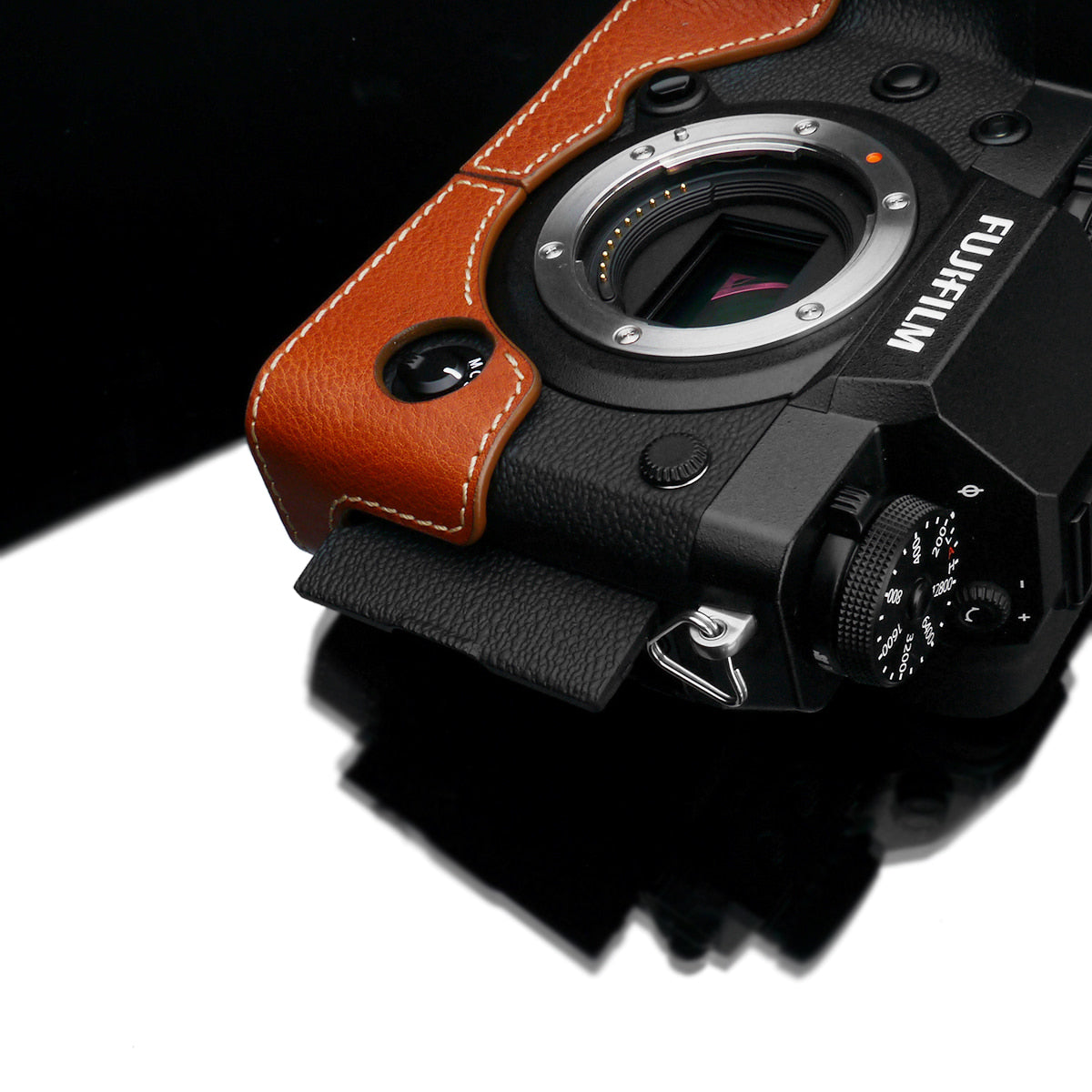 Gariz XS-CHXH1CM Leather Camera Half Case Camel for Fujifilm X-H1