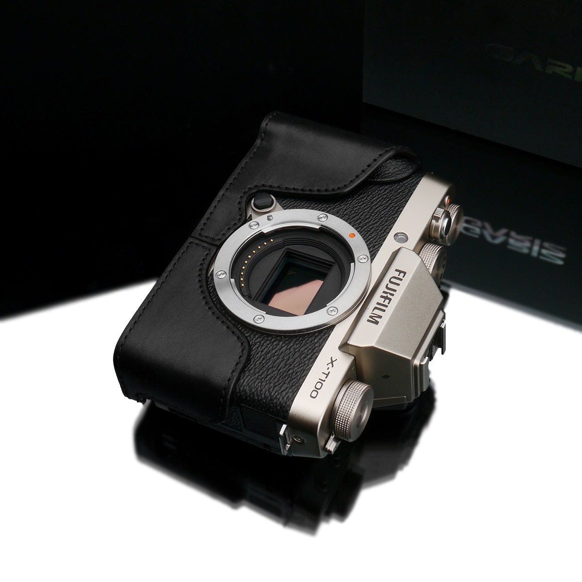 XS-CHXT100BK Leather Black Camera Half Case w/ Capfix for Fujifilm X-T100