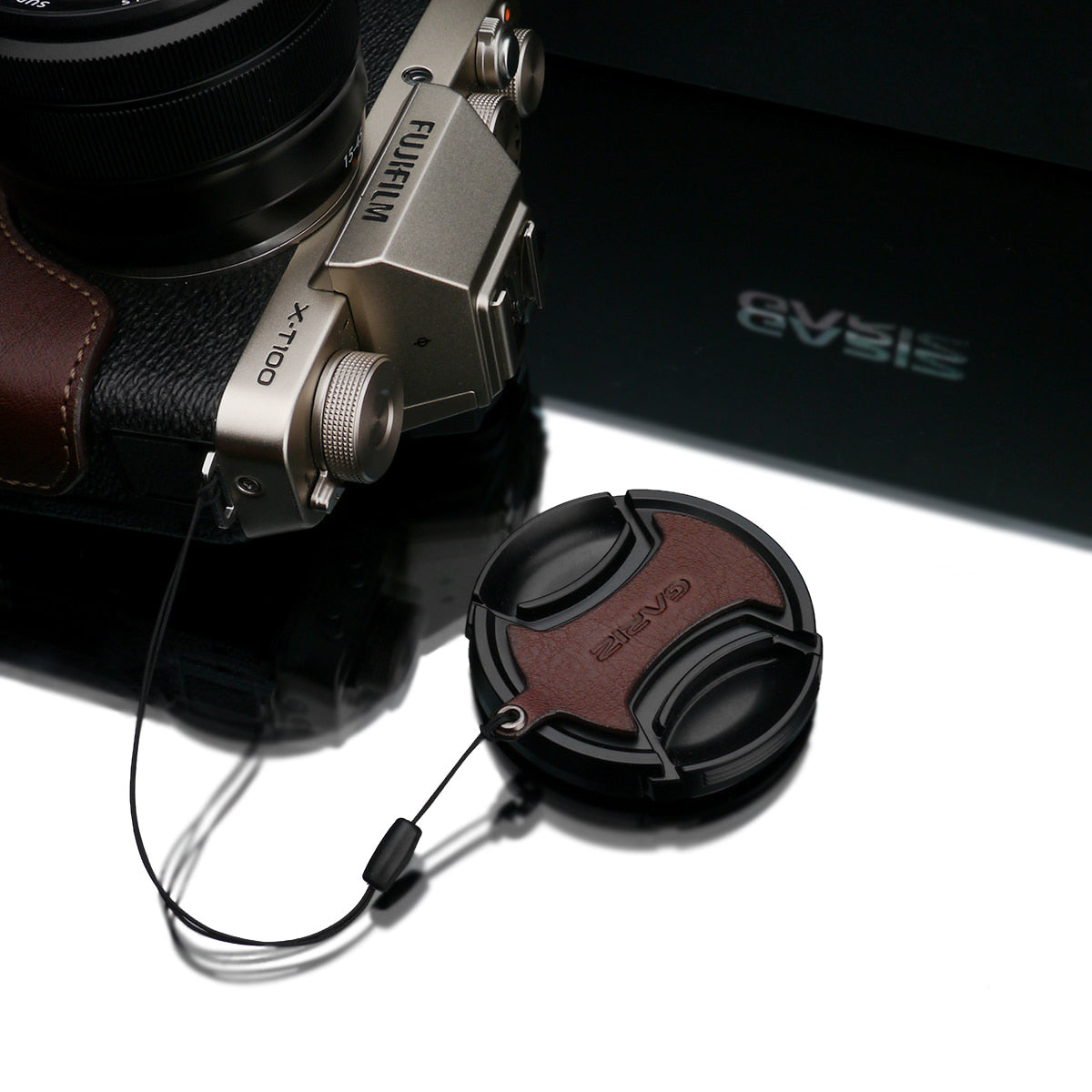 Gariz XS-CHXT100BR Leather Camera Half Case w/ Capfix Brown for Fujifilm X-T100