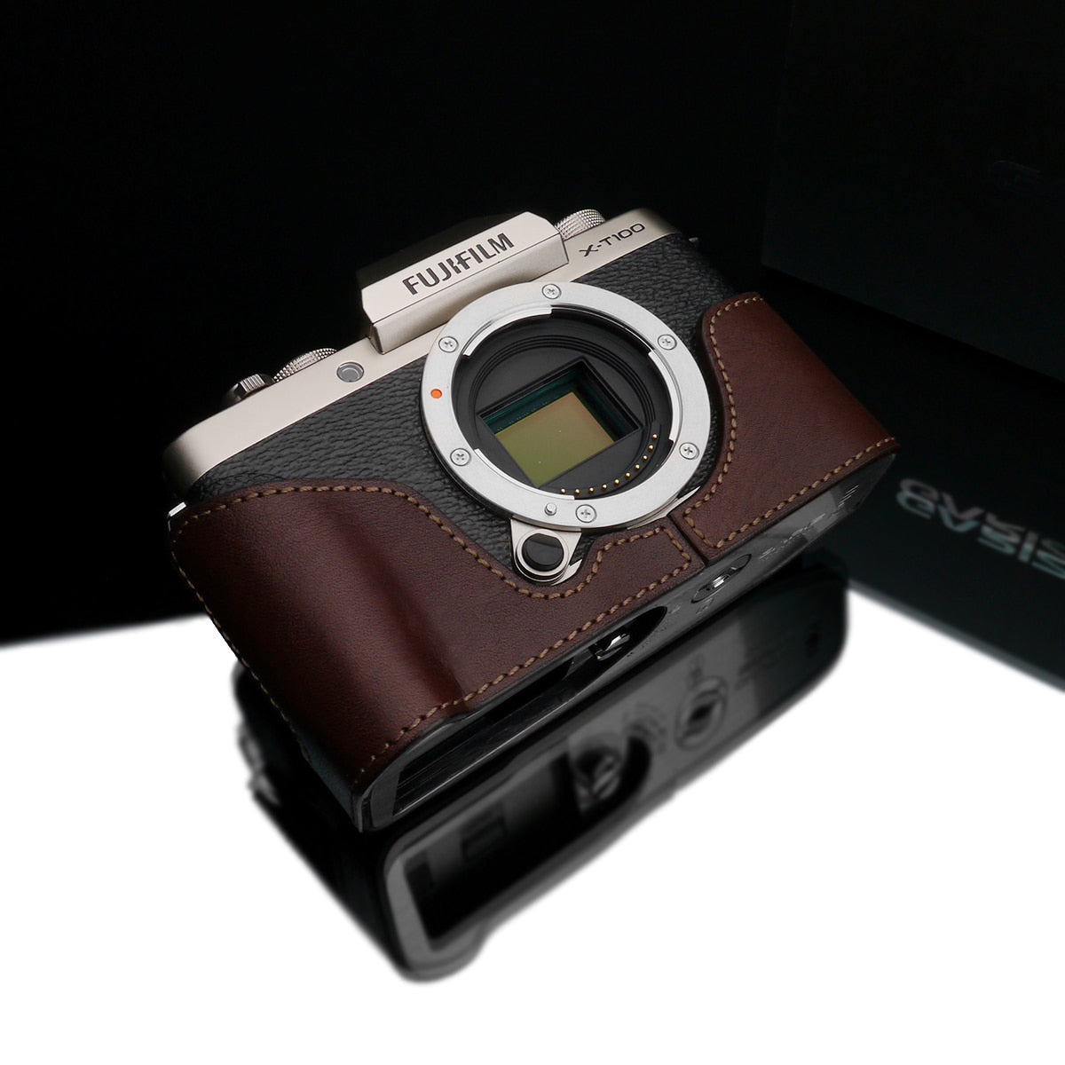 Gariz XS-CHXT100BR Leather Camera Half Case w/ Capfix Brown for Fujifilm X-T100