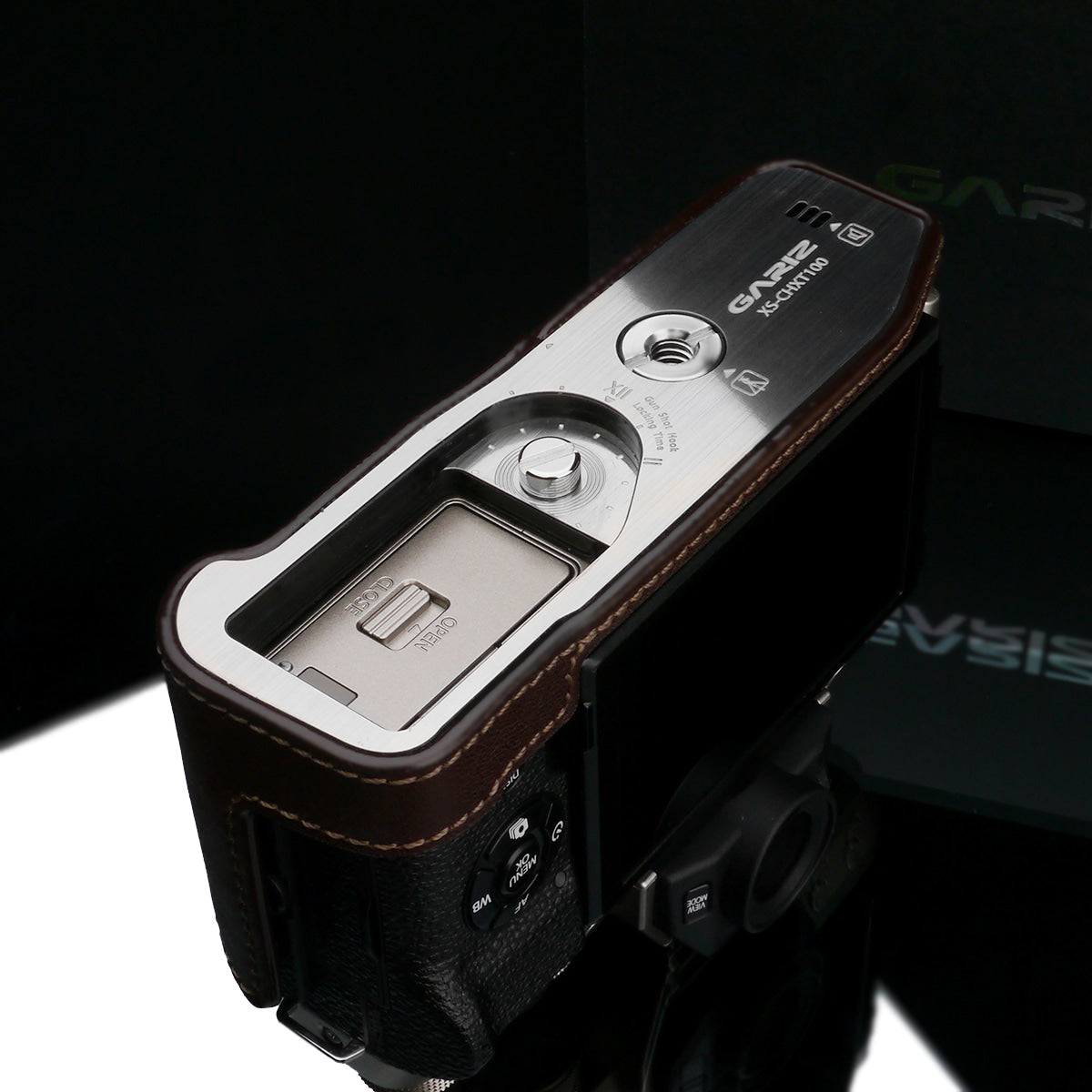 Gariz XS-CHXT100BR Leather Camera Half Case w/ Capfix Brown for Fujifilm X-T100