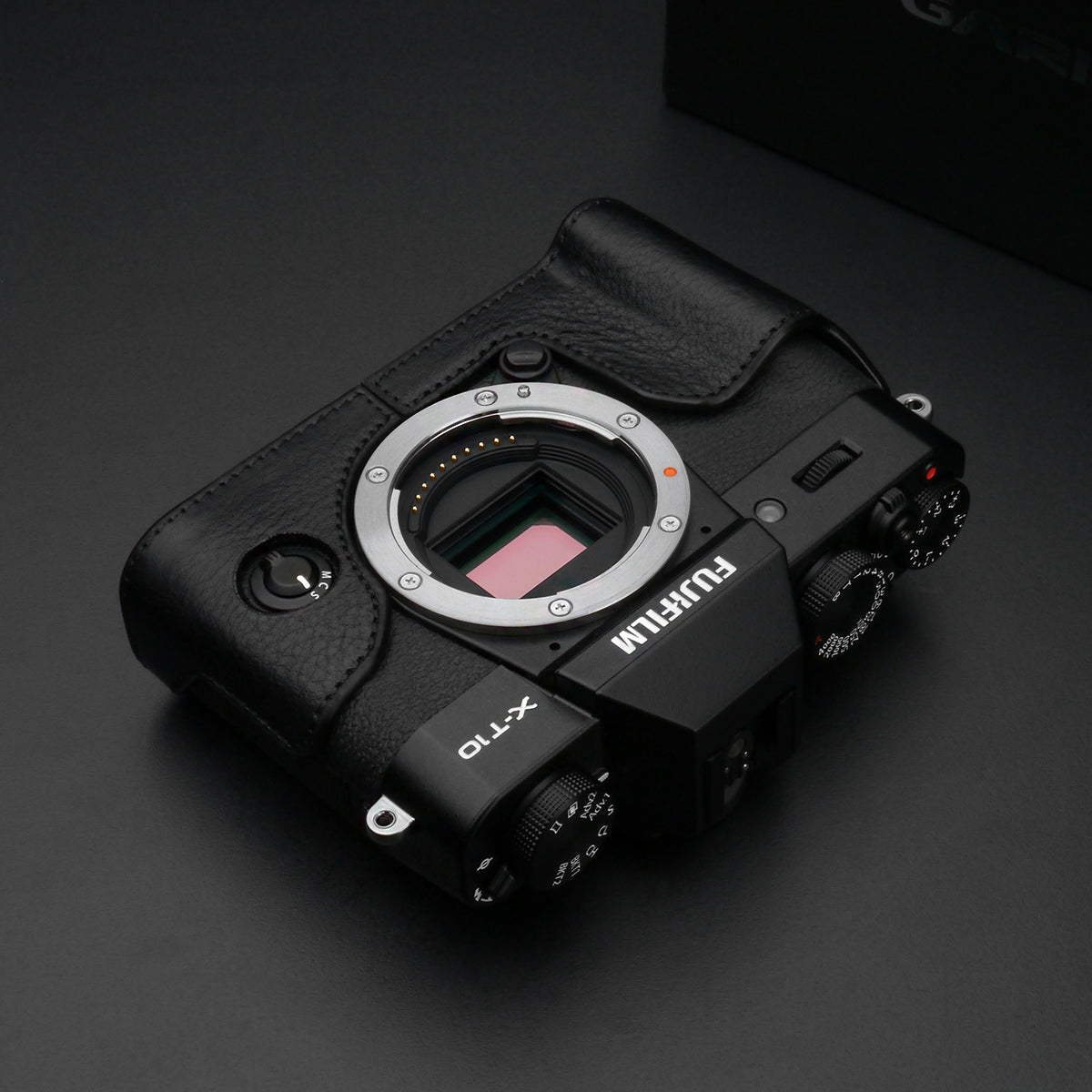 Gariz Black Leather Camera Half Case XS-CHXT10BK for Fuji Fujifilm X-T10 XT10 X-T20 XT20