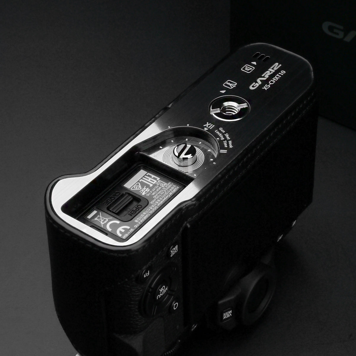 Gariz Black Leather Camera Half Case XS-CHXT10BK for Fuji Fujifilm X-T10 XT10 X-T20 XT20
