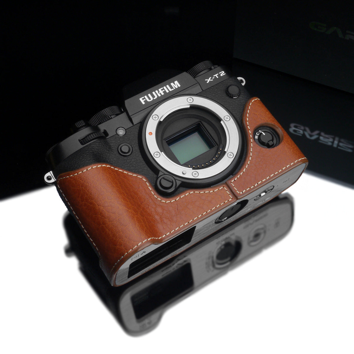 Gariz XS-CHXT2CM Camel Genuine Leather Half Case for Fujifilm Fuji X-T2 / X-T3