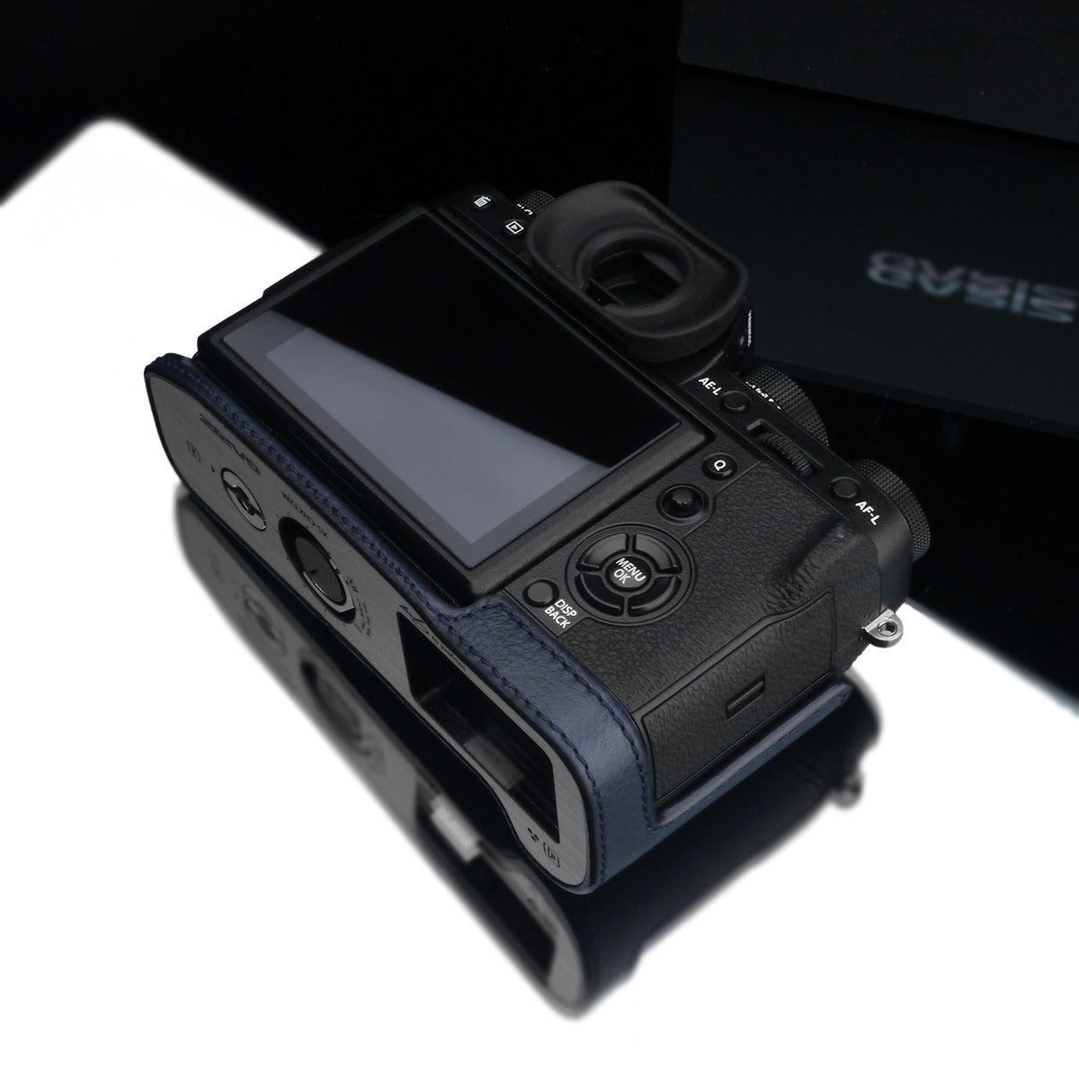 Gariz XS-CHXT2NV Navy Genuine Leather Half Case for Fujifilm Fuji X-T2 / X-T3