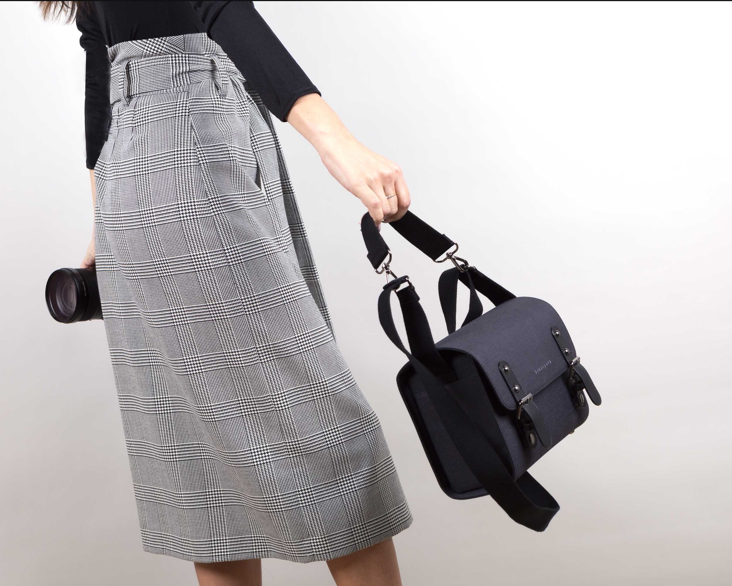 Binalpath Canvas Black Camera Shoulder Bag - Ace