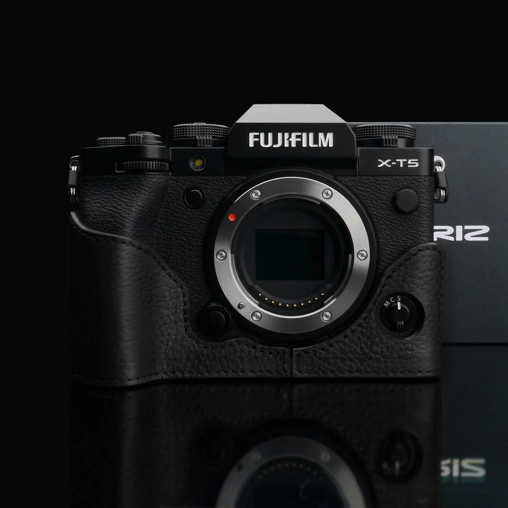 Gariz XS-CHXT5BK Half Leather Case for Fujifilm X-T5 / XT5 (Black)