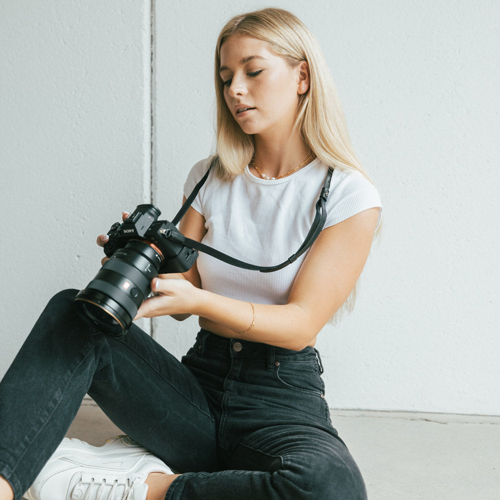 Gariz Black Genuine Leather Adjust Strap XS-CHLSNBK2