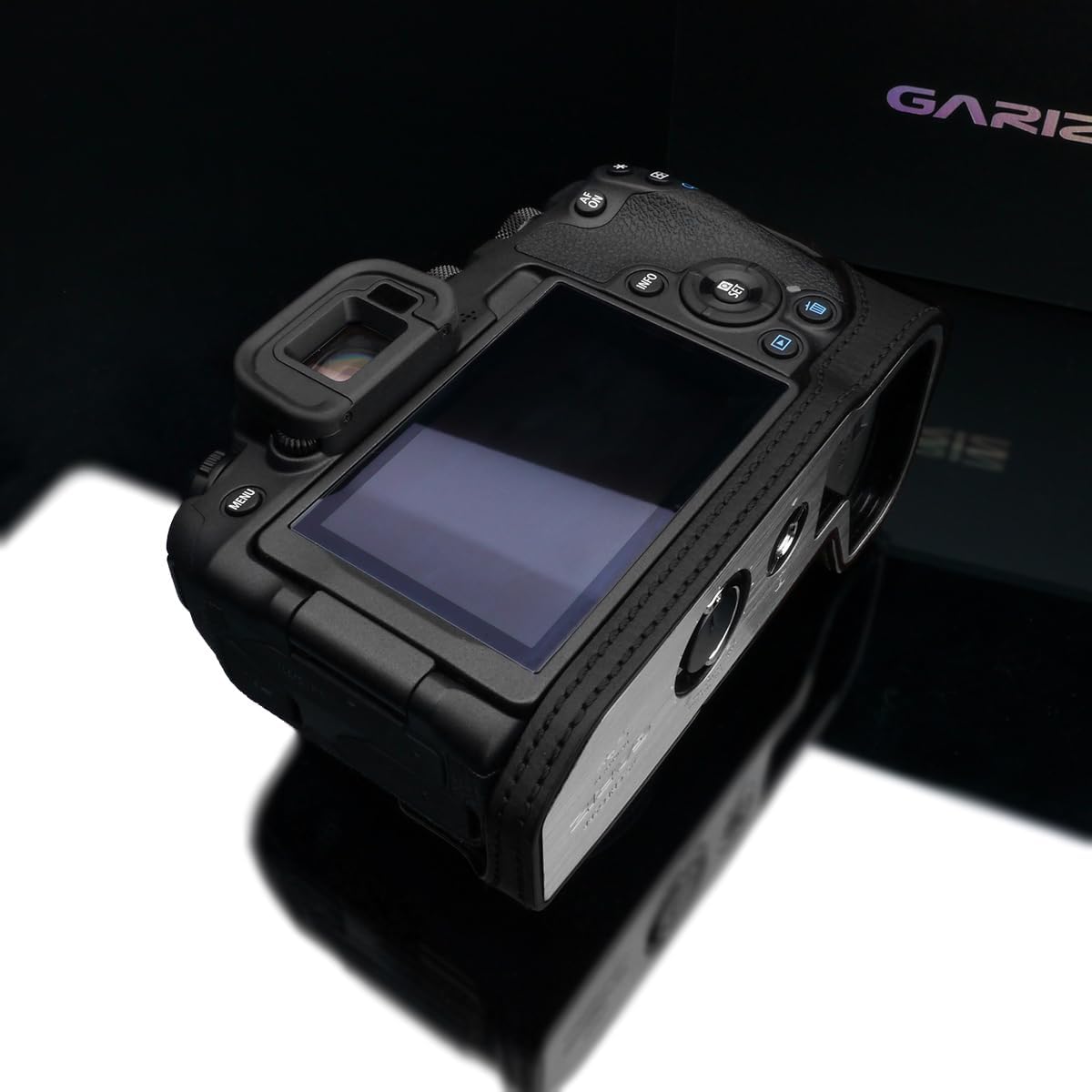 Gariz Black XS-CHEOSR8BK Genuine Leather Half Case for Canon EOS R8