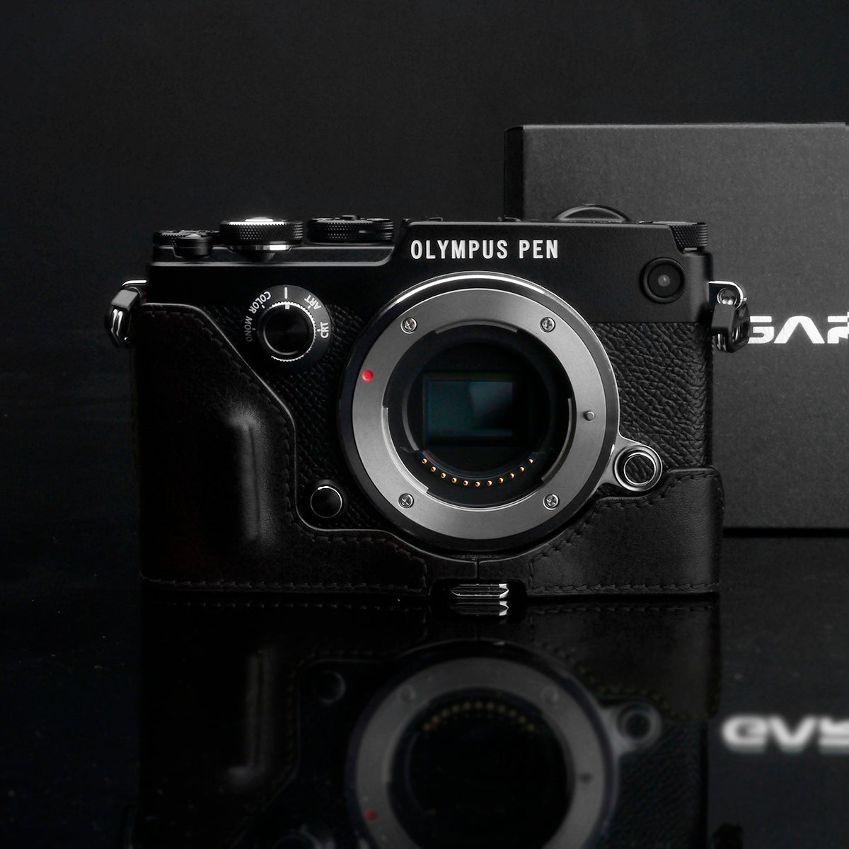 Gariz HG-PENFBK Camera Half Case Black for Olympus PEN-F