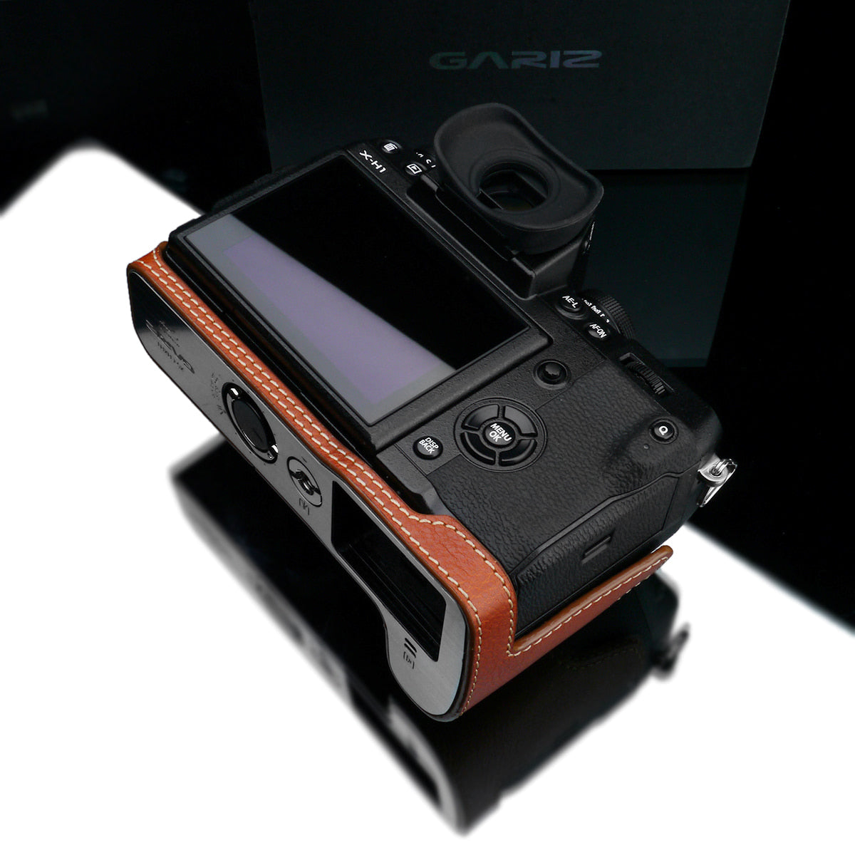 Gariz XS-CHXH1CM Leather Camera Half Case Camel for Fujifilm X-H1