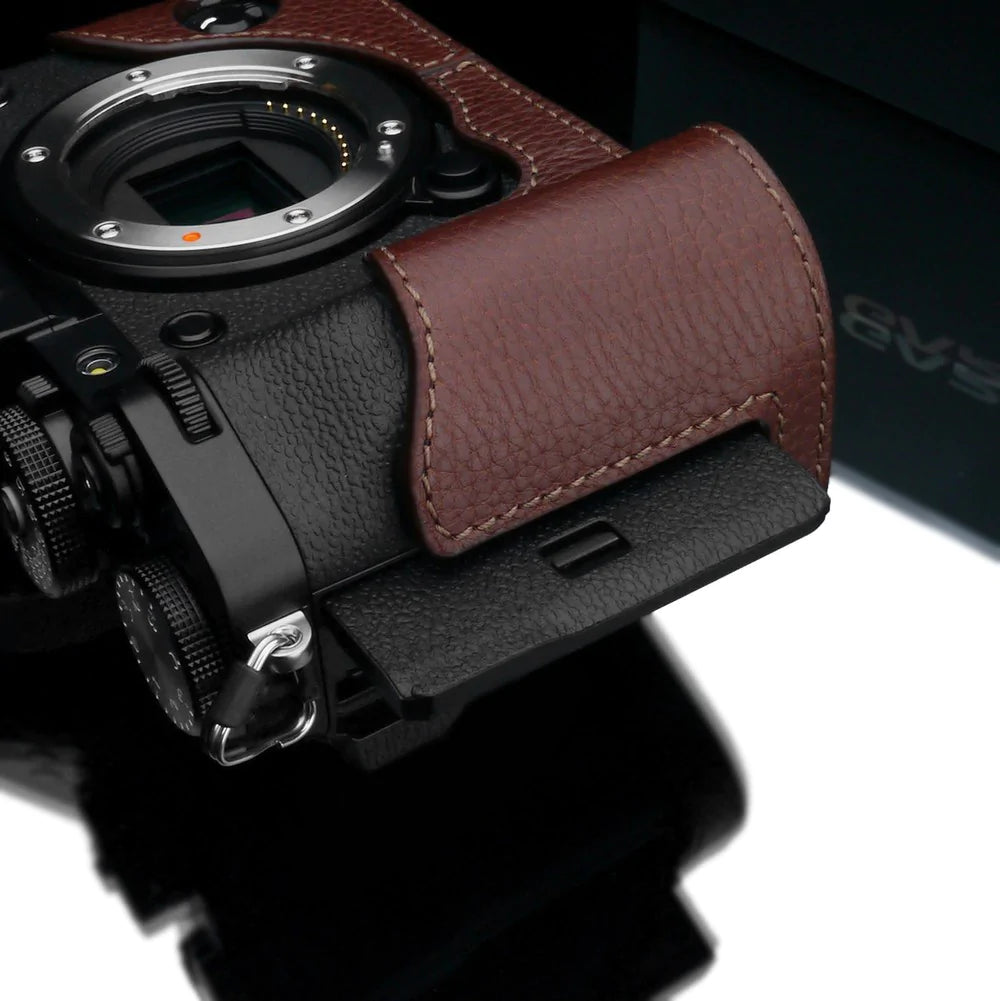 Gariz XS-CHXT5BR Half Leather Case for Fujifilm X-T5 / XT5 (Brown)